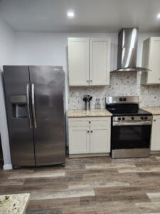 Large Kitchen with new appliances